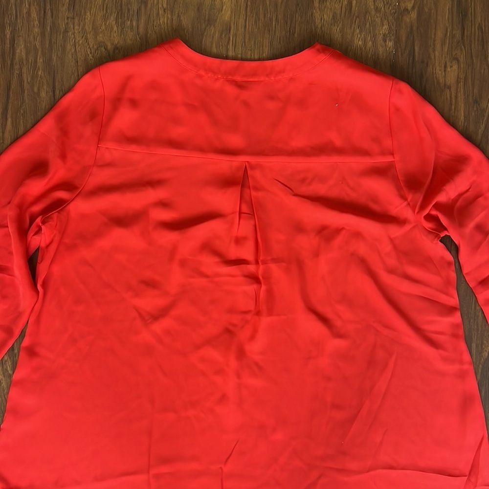 Red Long Sleeve V-neck Blouse - Picture 6 of 7